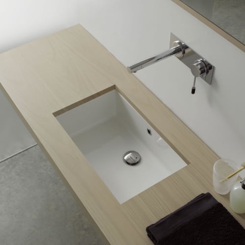 Nameeks 8091 Scarabeo 22-5/16' Ceramic Undermount Bathroom Sink - Includes Overflow