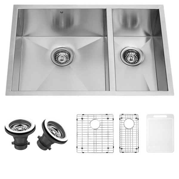 VIGO 29-inch Undermount Stainless Steel Kitchen Sink, Two Grids and Two Strainers - na